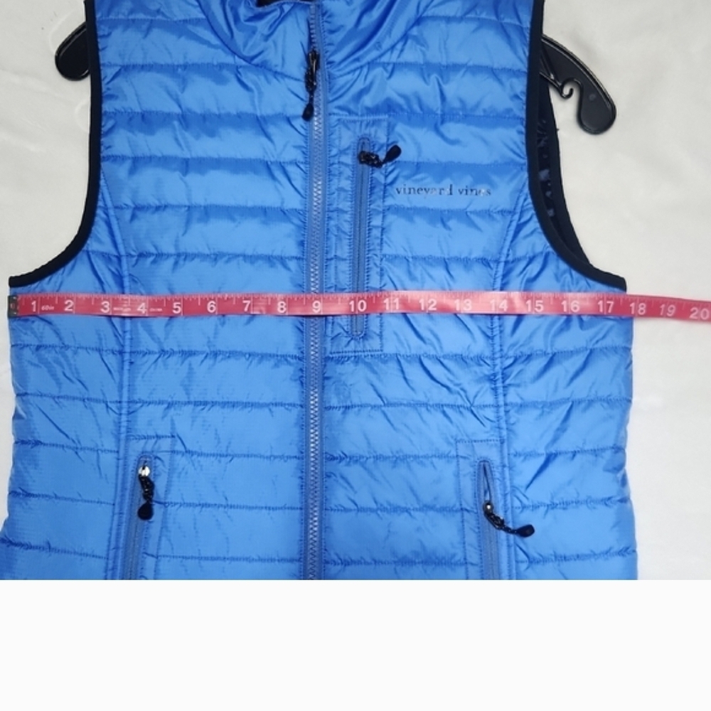 Vineyard Vines Blue Quilted Vest - Picture 5 of 8